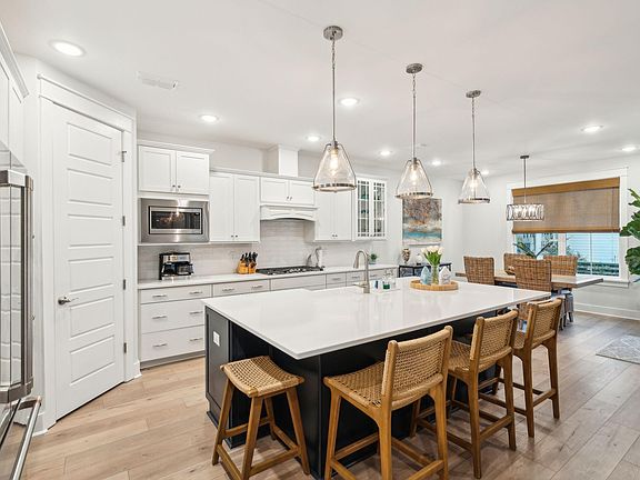 4th image of 2203 Cultura Cir