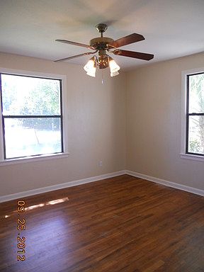 5th image of 222 Beachview Dr