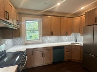 28 Otis St APT E, Manchester, CT 06040