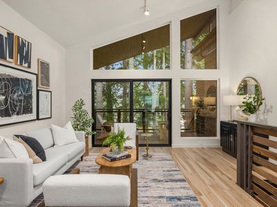 203 Madrona Way NE #3F, Bainbridge Island, WA, 98110