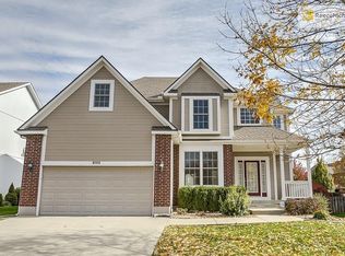 15287 S Albervan St, Olathe, KS 66062