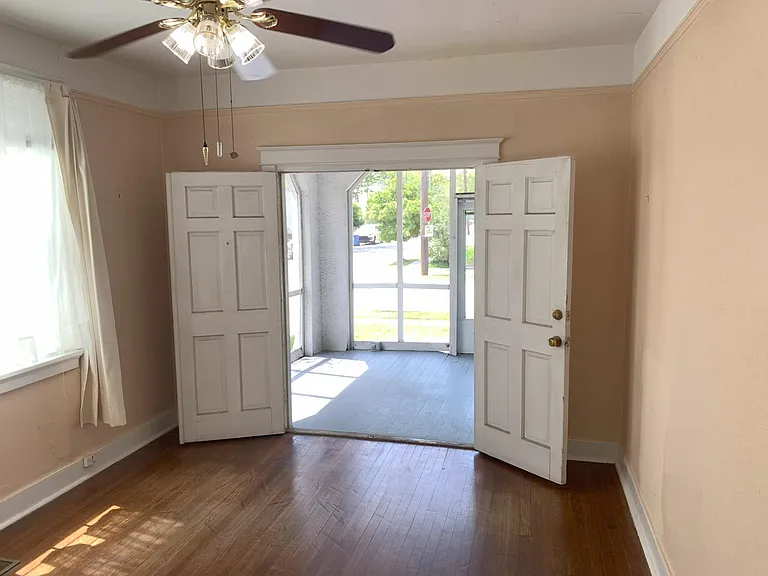 1801 Short St — Photo 10