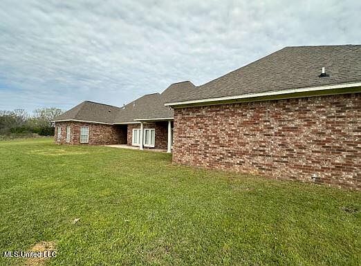 2nd image of 109 Dresden Pl