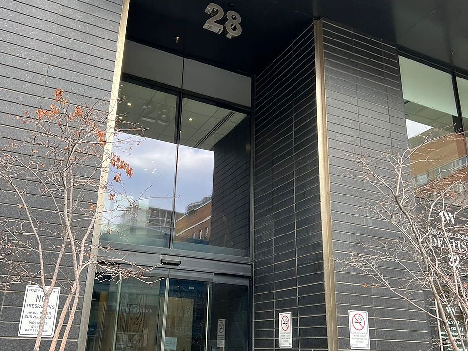 1st image of 28 Wellesley St E #3105