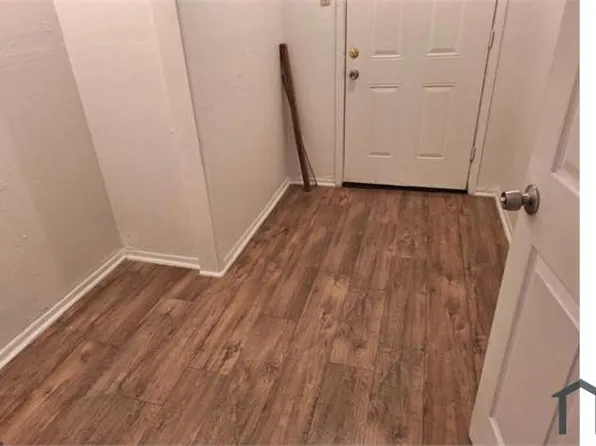 511 SW 42nd St, San Antonio, TX