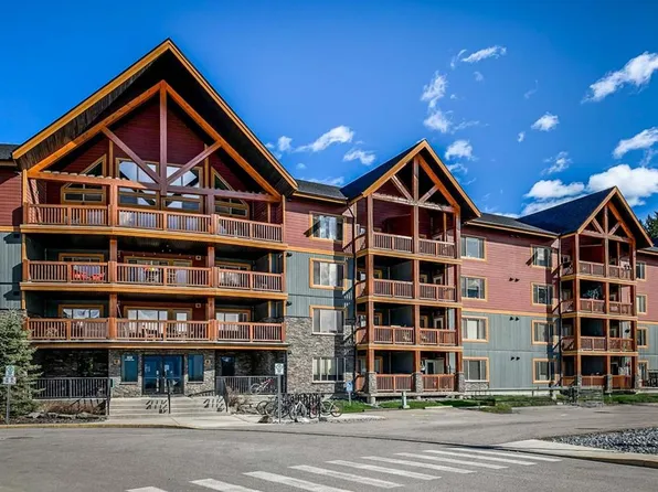 300 E Palliser Ln #120, Canmore, AB T1W 0H5