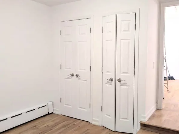 443 West 50th Street image 10 of 15