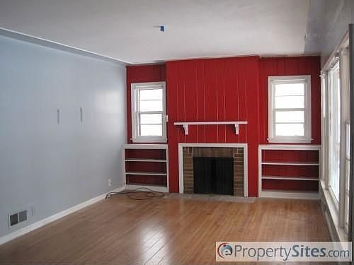 2nd image of 2739 Brooklyn Ave SE