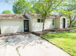 1022 W Collins St, Midland, MI 48640