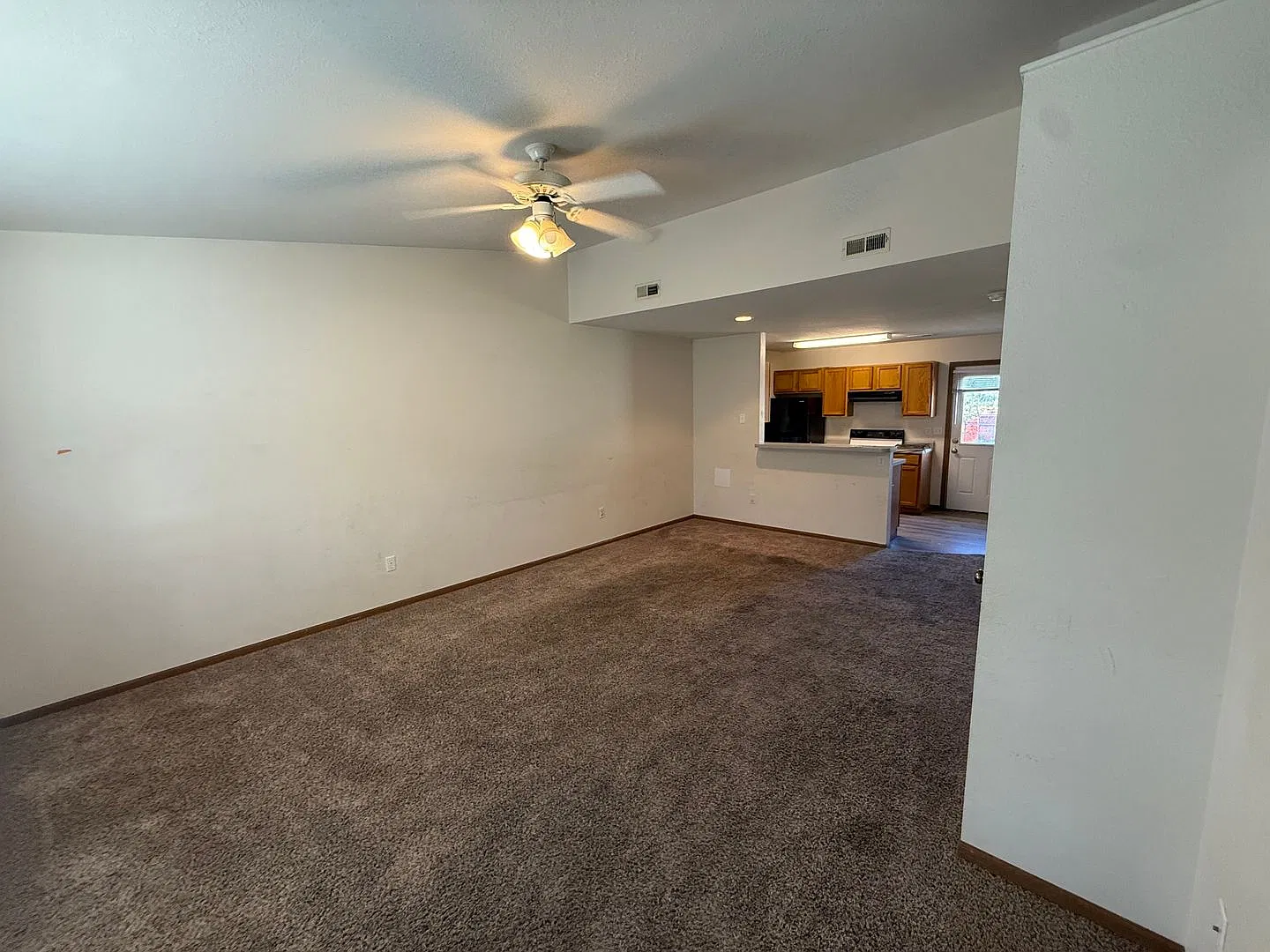 Three bedrooms, two full baths — Photo 3