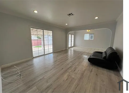 11792 Palmwood Dr — Photo 3