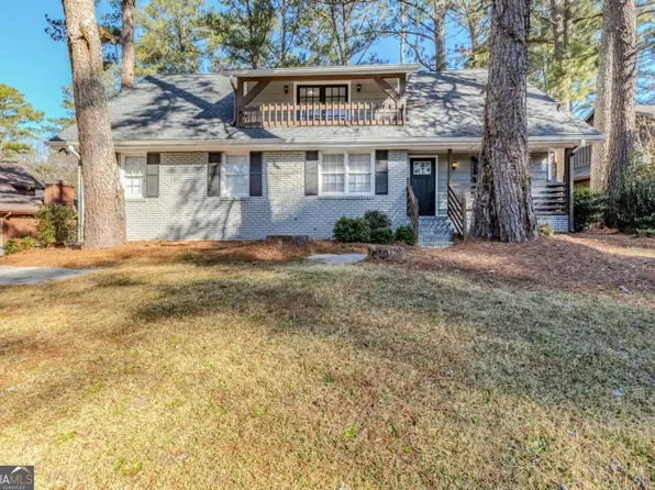 3225 Redona Dr, Atlanta, GA 30349