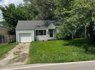 1465 E Seminole St, Springfield, MO 65804