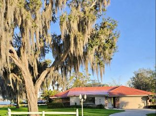 630 Lake Blue Dr, Lake Placid, FL 33852