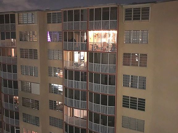 4th image of 1750 NE 191st St #7223