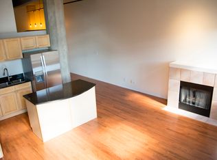843 W Adams St APT 408, Chicago, IL 60607