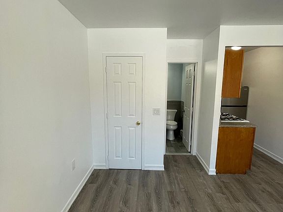 5th image of 7817 Metropolitan Ave APT 2R