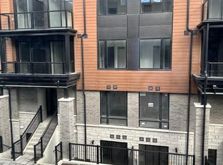 113 Marydale Ave #14, Markham, ON L3S 0E3