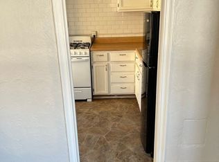 1024 Main St #411, Racine, WI 53403