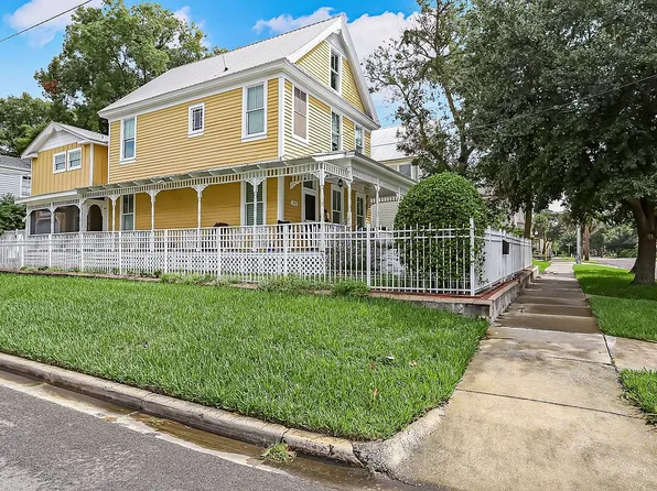 301 Broome St, Fernandina Beach, FL 32034