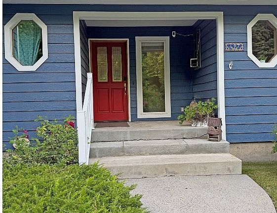 3rd image of 427 Concord Dr
