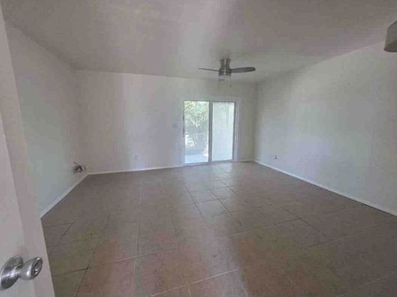 Additional Living Room