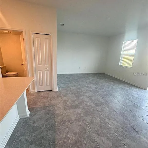 3137 Laurent Loop — Photo 5