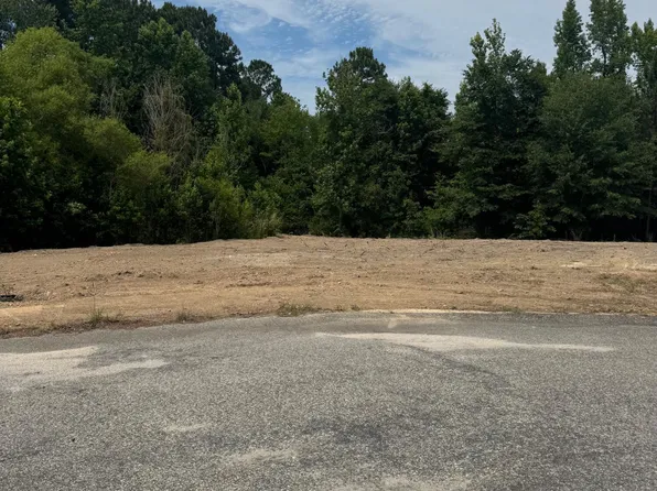 154 Declaration Drive, Cameron, NC 28326