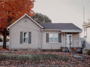 830 Goshen Ave SE, New Philadelphia, OH