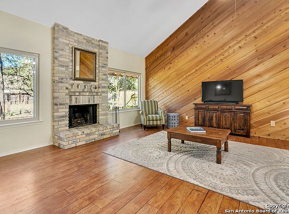 4th image of 13419 Stairock St