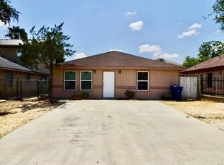 227 Malaga Dr, Laredo, TX 78046