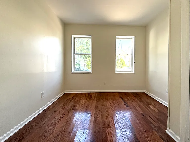 435 S 17th St #1 — Photo 11