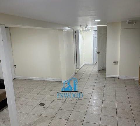 3rd image of 315 Hawthorne Ave