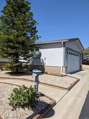 1st image of 8975 Lawrence Welk Dr Space 372