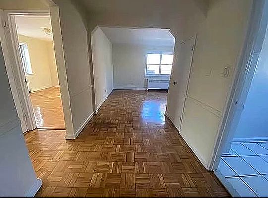 5th image of 29-11 Dwight Ave #2B