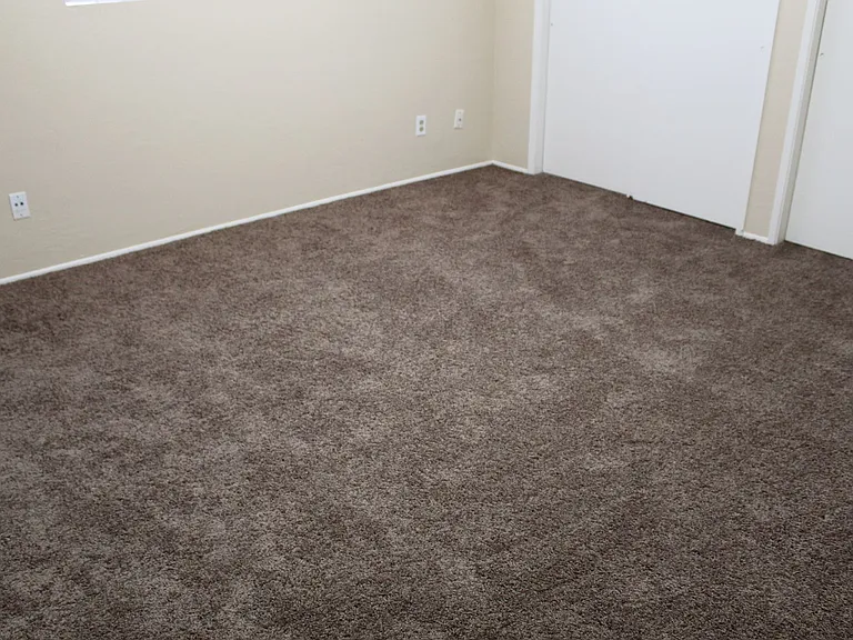 2109 Belvedere Ave — Photo 11