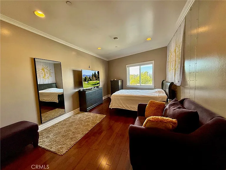 11989 Laurelwood Dr #1 — Photo 27