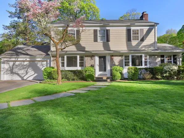 23 Bonnie Way, Larchmont, NY 10538