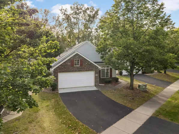 134 Lakeview Rd E, Chanhassen, MN 55317