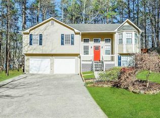 119 King Charles Rd, Dallas, GA 30157