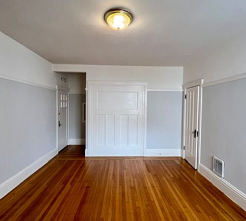 4th image of 801 Jones St APT 503
