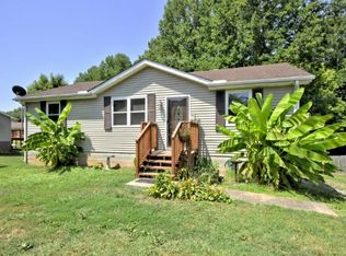 2104 Powell Rd, Clarksville, TN 37043