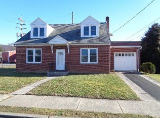 100 E Fleming Ave, Lewistown, PA 17044