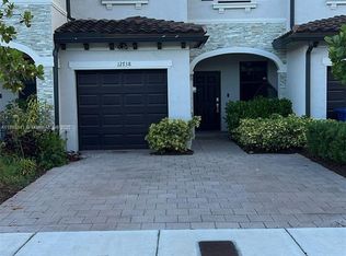 12738 SW 230th Ter, Miami, FL 33170