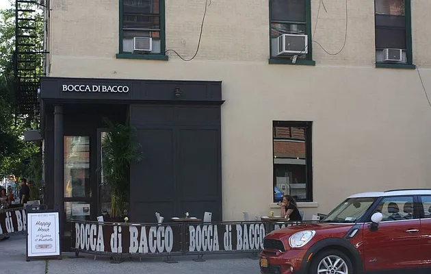 Rented by Douglas Elliman | media 22