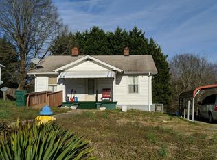341 S Ervin Ave, Newton, NC 28658