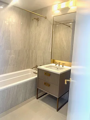 Rented by Modern Spaces | media 6