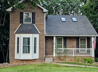 181 Whitehall Dr, Clarksville, TN 37042