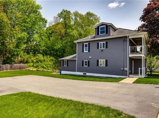 377 Old River Rd, Lincoln, RI 02838