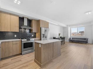 3634 Mission Springs Dr #401B, Kelowna, BC V1W 0C9